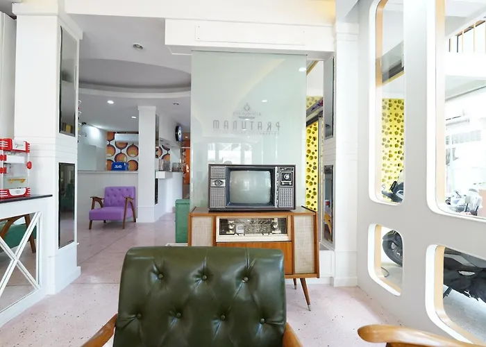 Roomquest Pratunam 4*