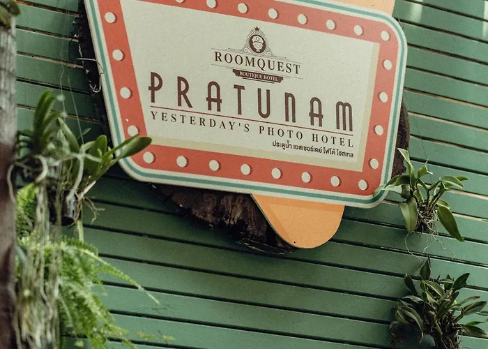 Roomquest Pratunam 4*