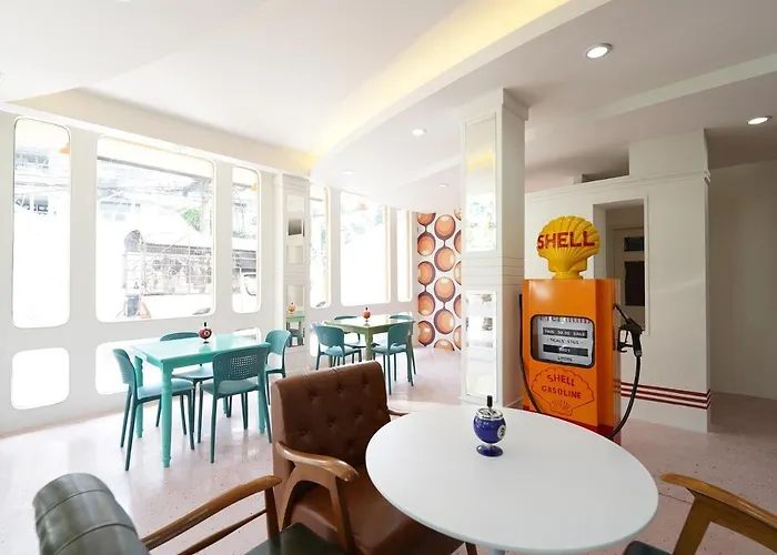 Roomquest Pratunam 호텔 방콕