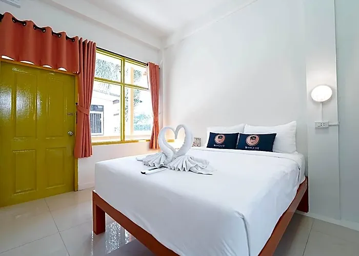 Hotel Roomquest Pratunam Bangkok
