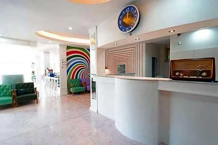 Hotel Roomquest Pratunam